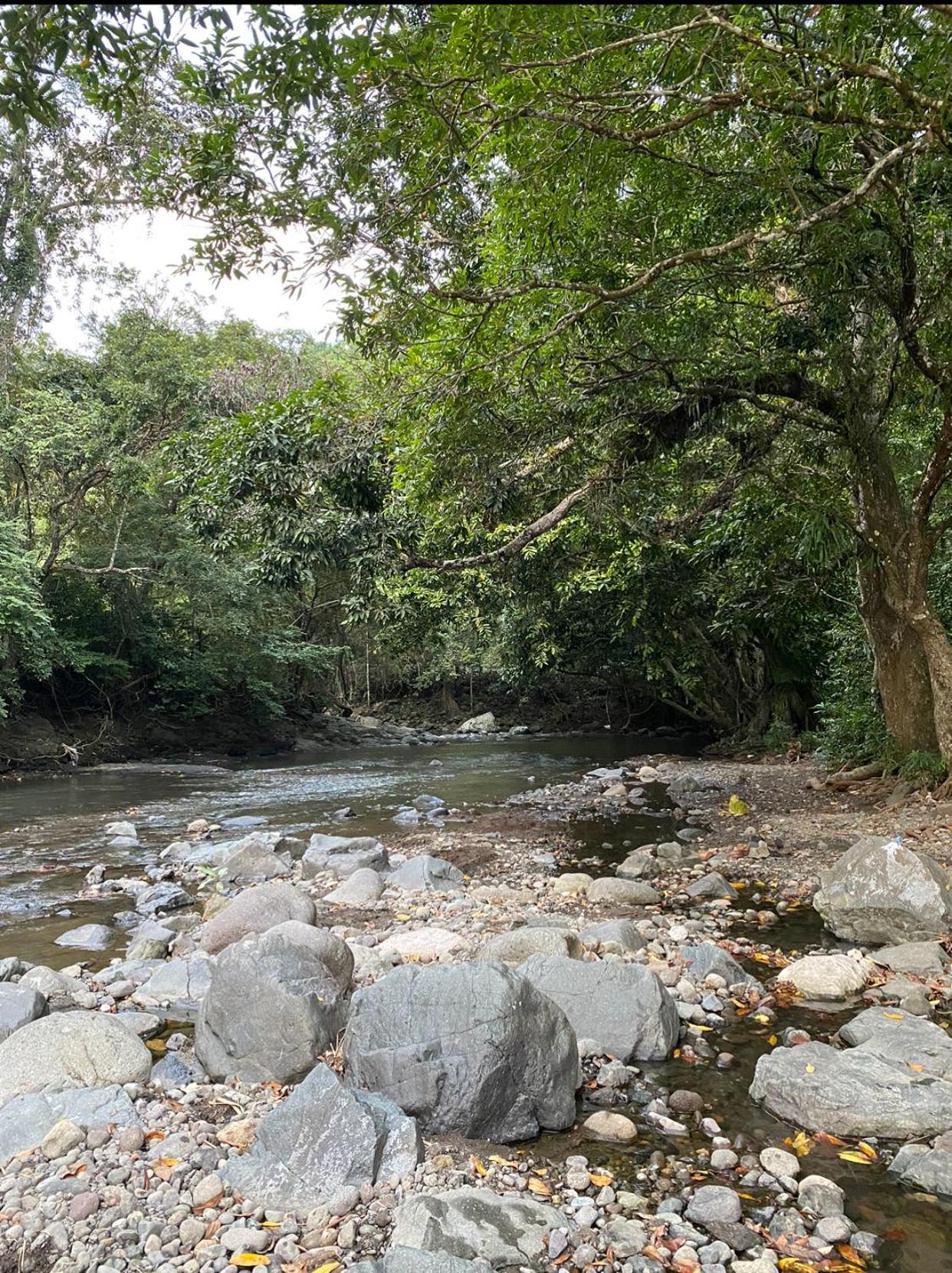 Hakata Lejja Near Natural Hot Spring Batu-Batu Екстериор снимка